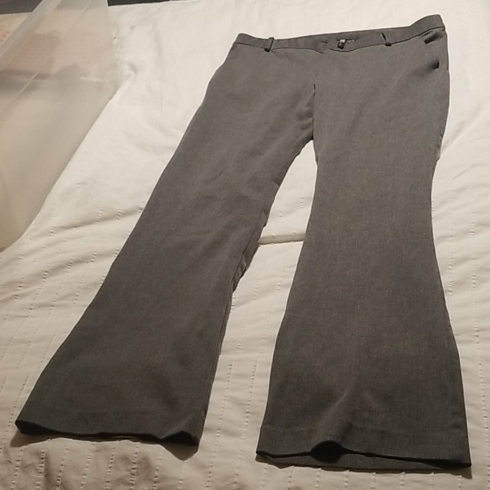 Kut from the Kloth Bootcut Gray Trouser